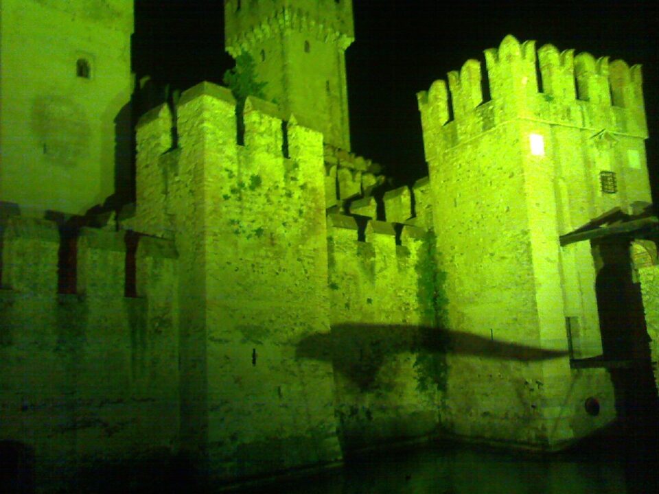 cosa fare la sera sul lago di garda